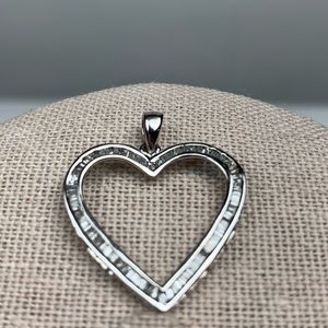 10K Whte Gold Baguette Diamond Heart Pendant